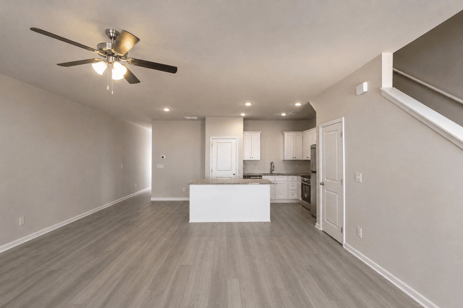 Oakwood Townhome: 4220 Crosby Lane