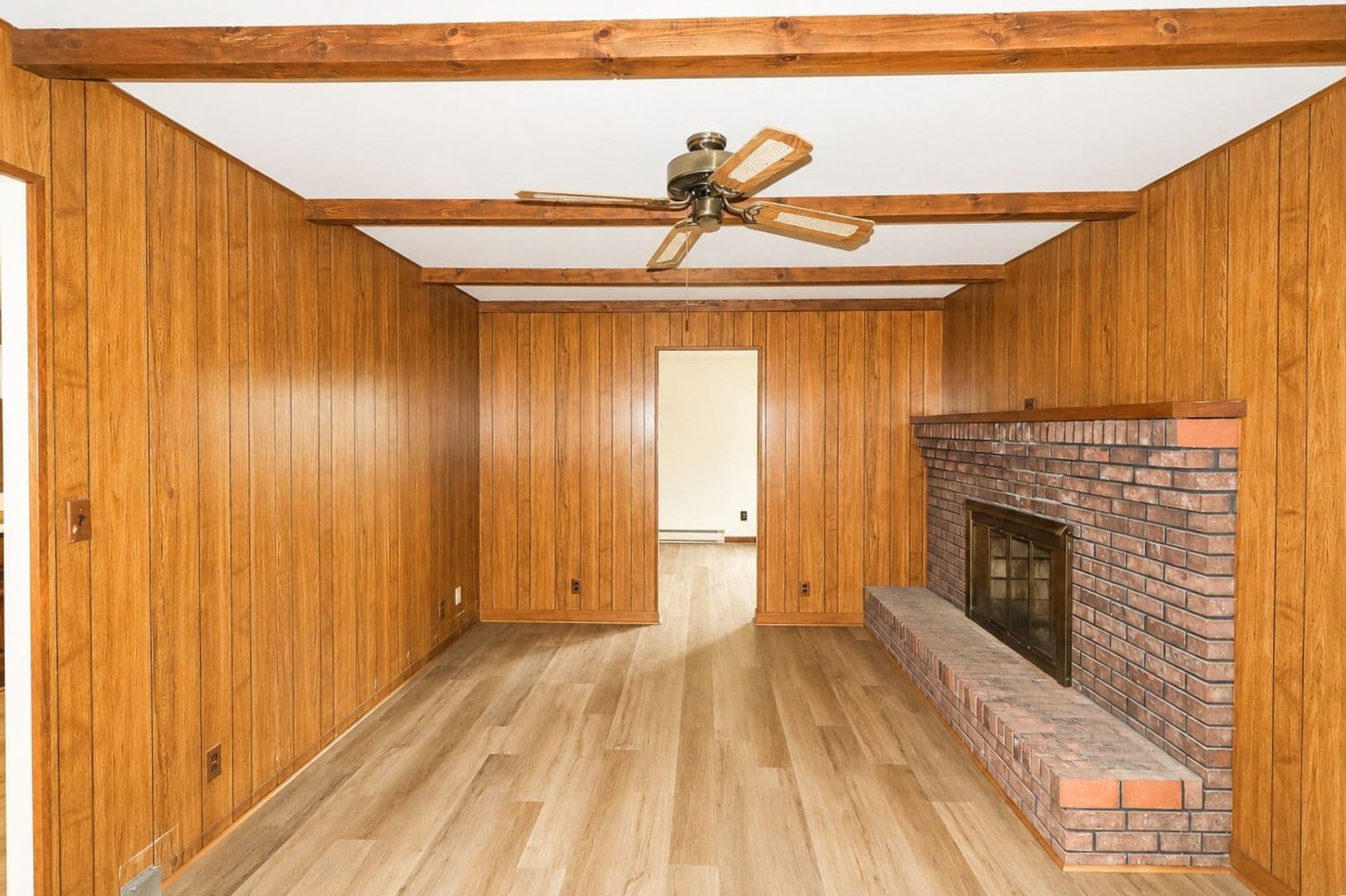 Oakwood House: 3750 Robinson Drive