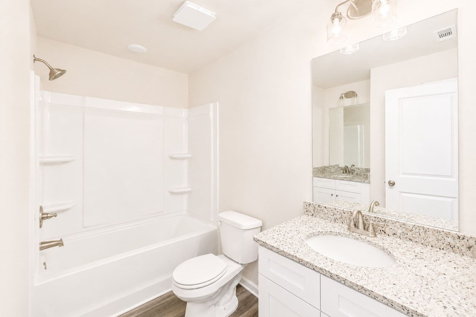 Oakwood Townhome: 4213 Crosby Lane
