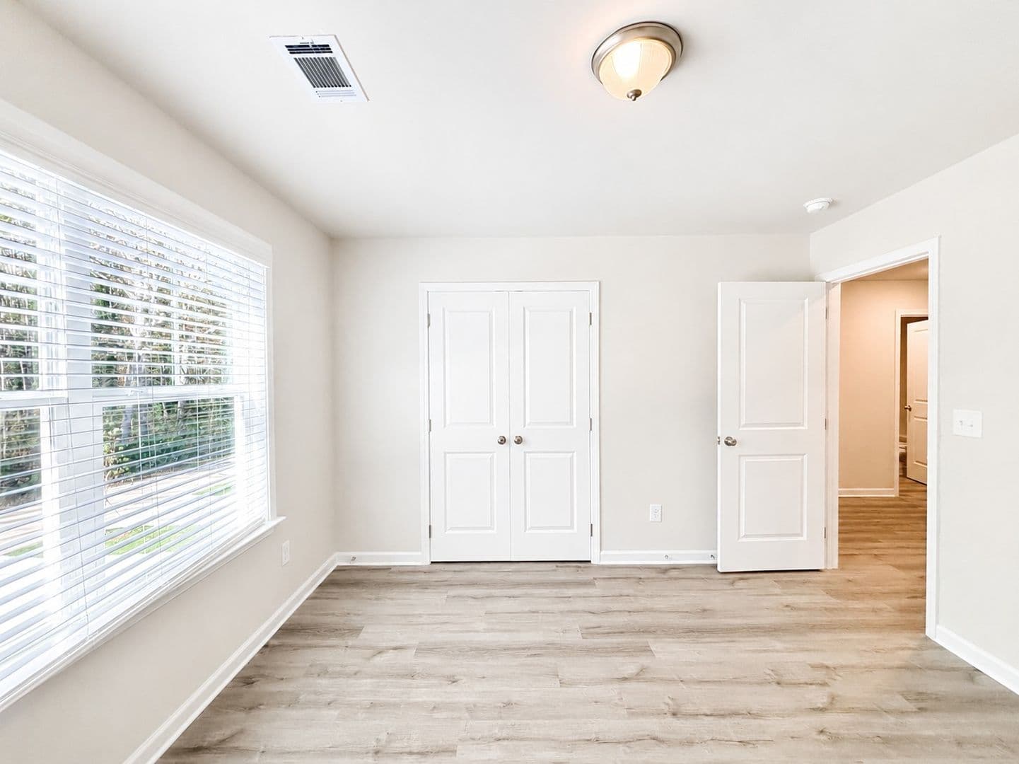 Cornelia Townhome: 201-E Harvest Ridge Lane