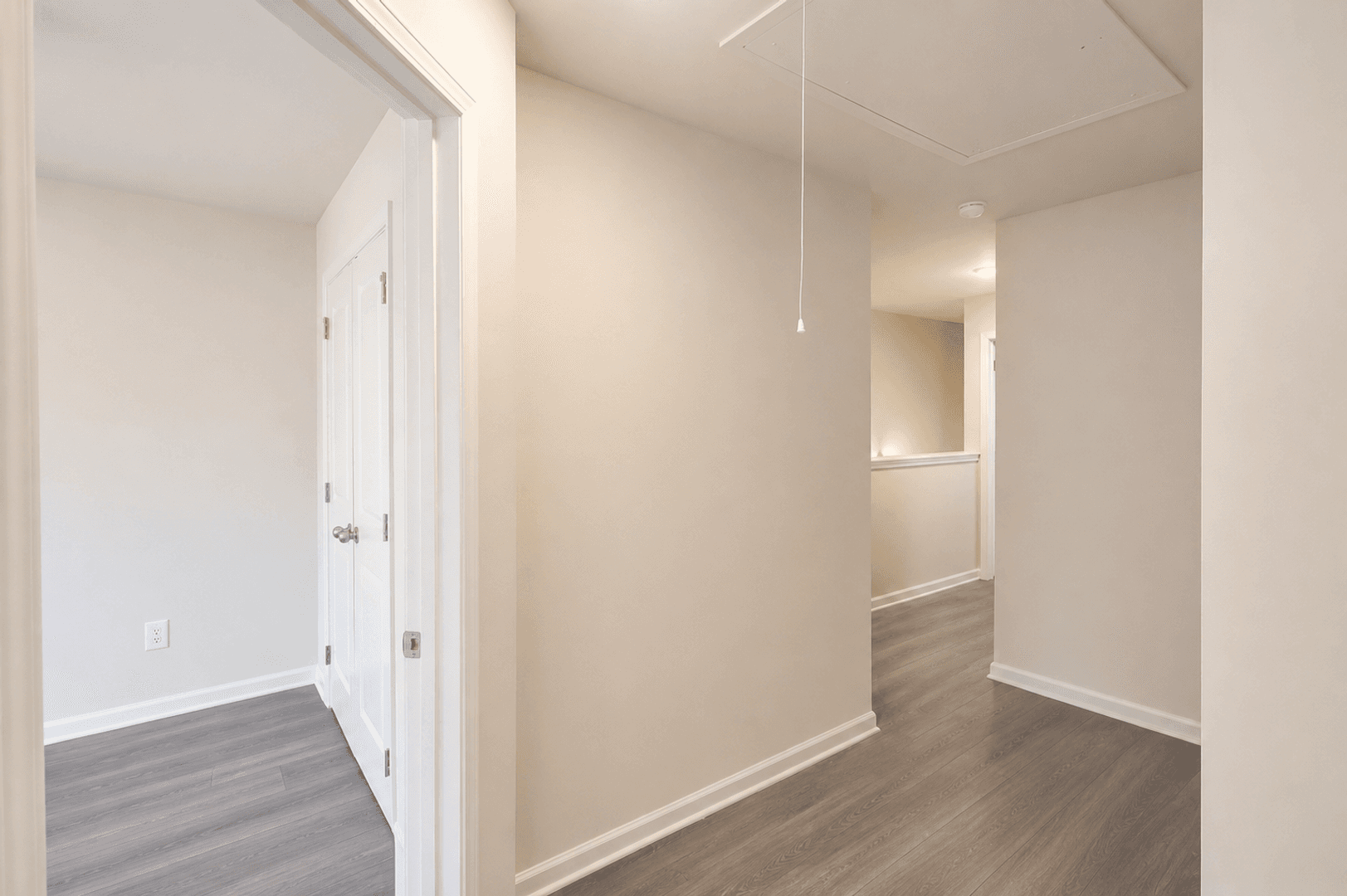 Oakwood Townhome: 4208 Crosby Lane
