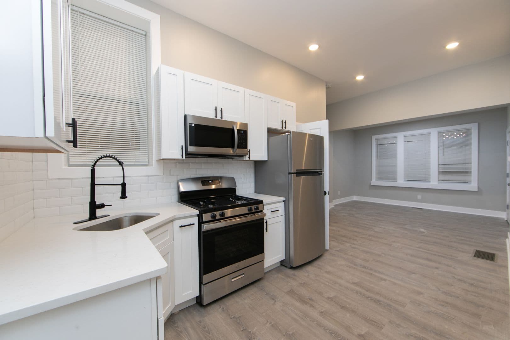 Camden Apartment: 436 - 438 Broadway - Unit 1