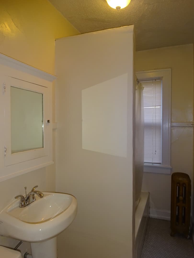 Minneapolis Apartment: 1706 Stevens Avenue South