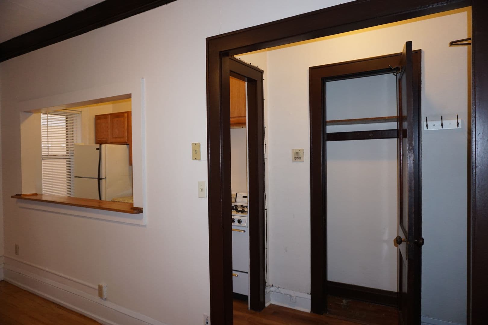 Minneapolis Apartment: 14 Oak Grove Street