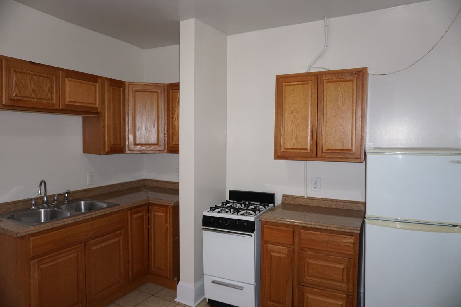 Minneapolis Apartment: 1915 First Avenue South