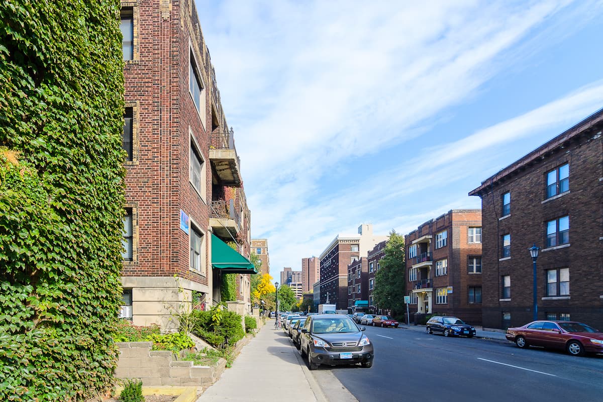 Minneapolis Apartment: 1530 LaSalle Avenue