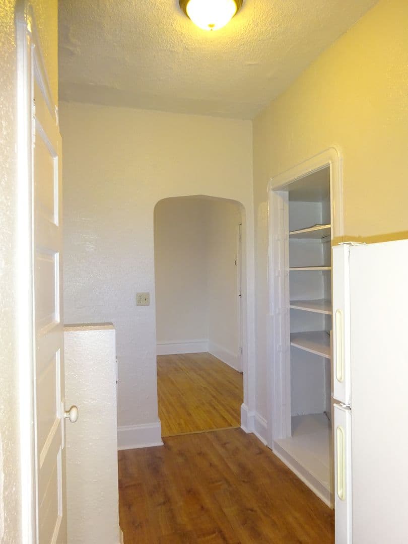Minneapolis Apartment: 2820 First Avenue South