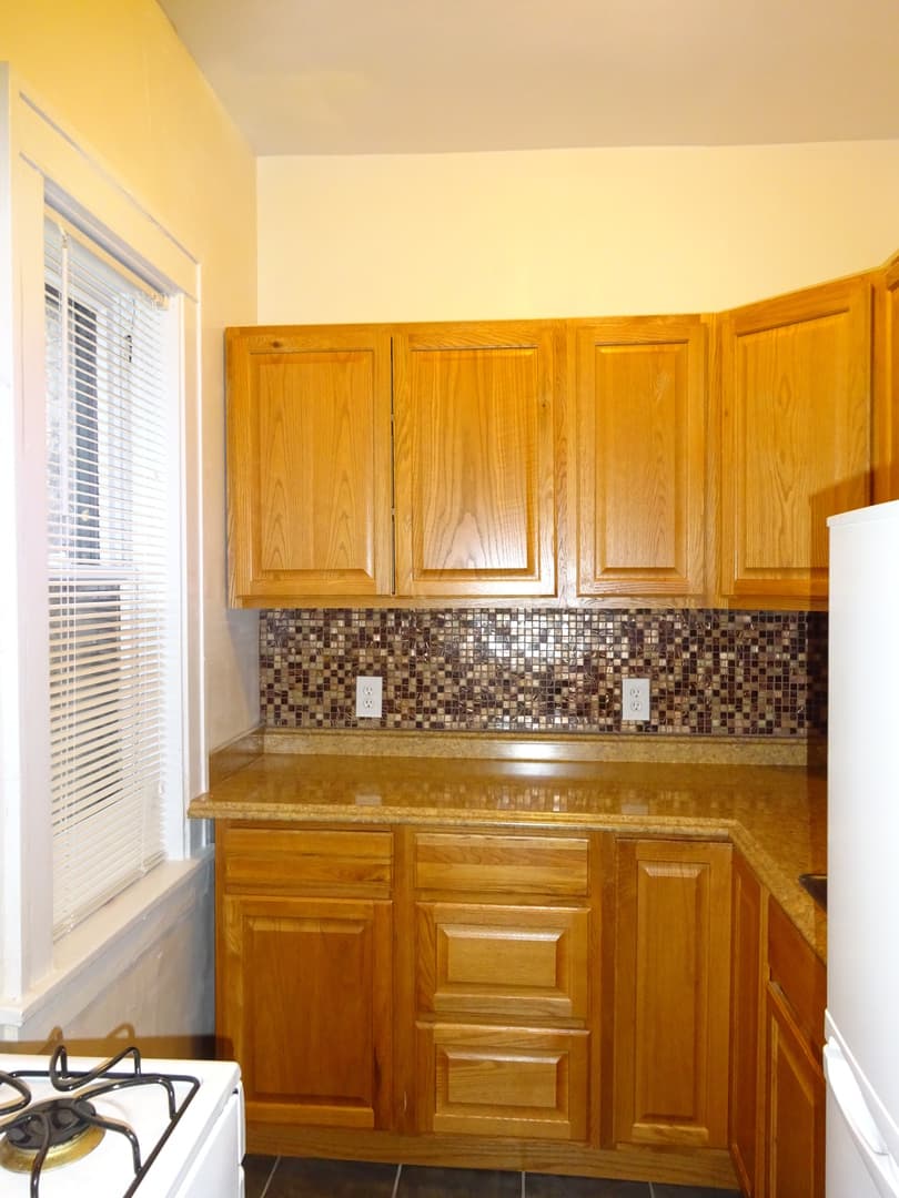 Minneapolis Apartment: 1815 First Avenue South