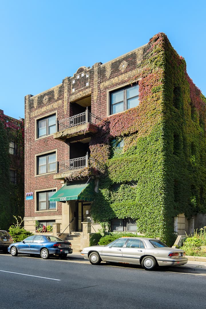 Minneapolis Apartment: 1530 LaSalle Avenue