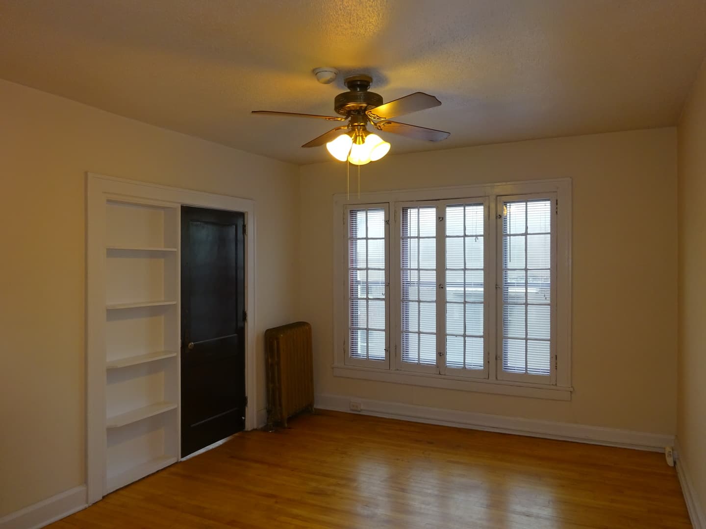 Minneapolis Apartment: 1706 Stevens Avenue South
