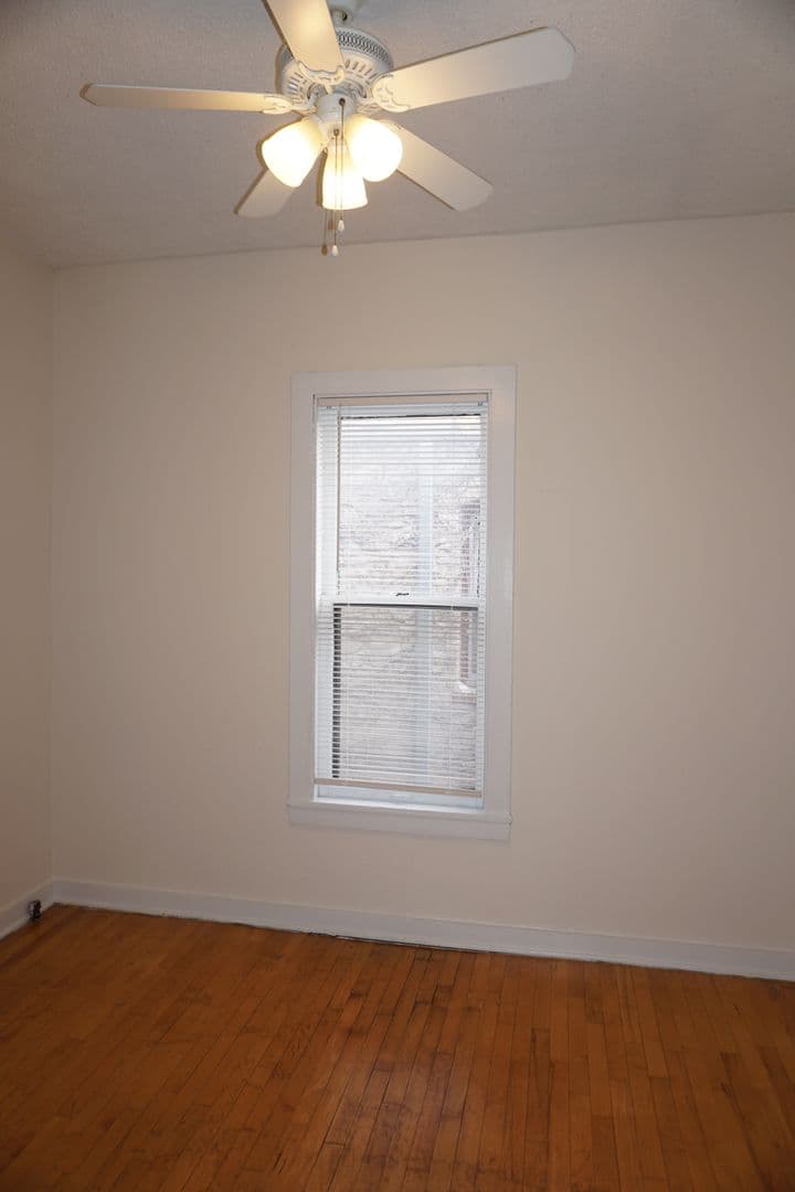 Minneapolis Apartment: 22 Oak Grove Street