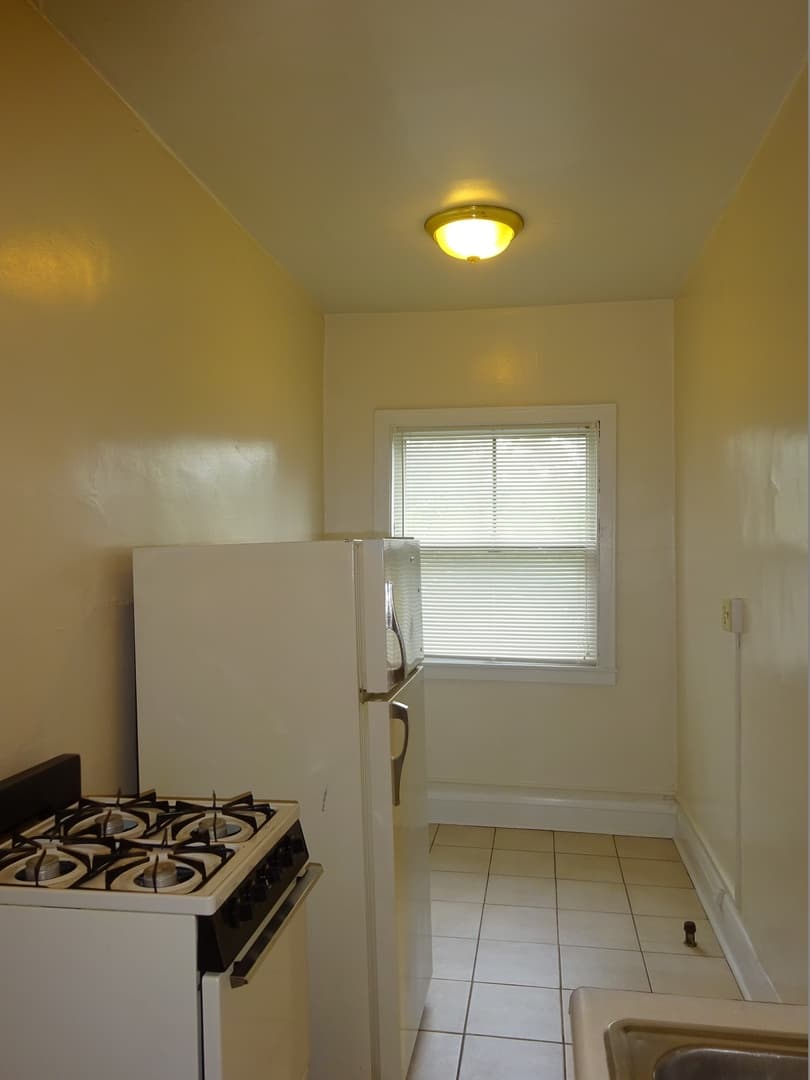 Minneapolis Apartment: 1536 LaSalle Avenue