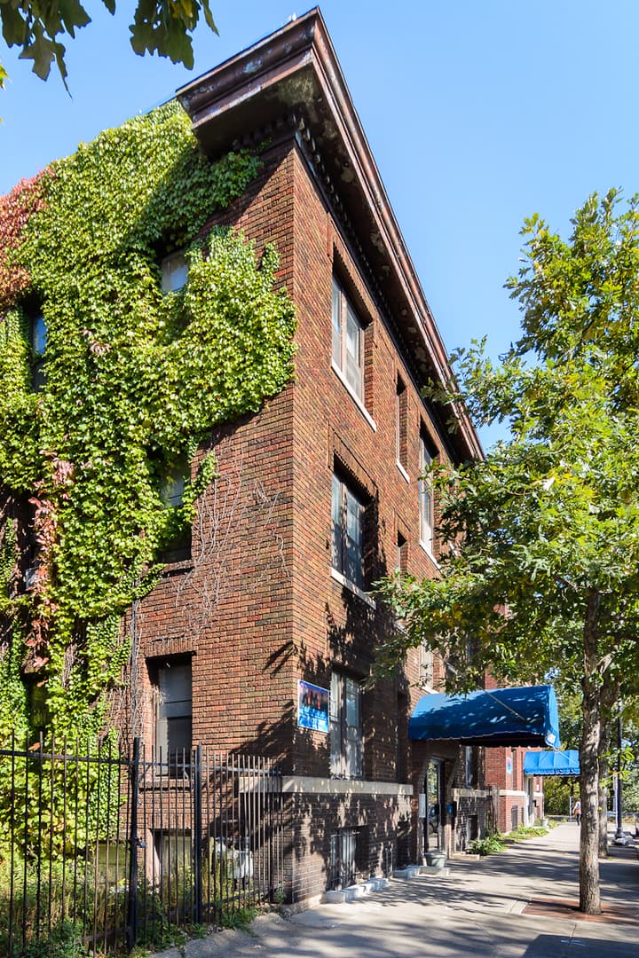 Minneapolis Apartment: 22 Oak Grove Street