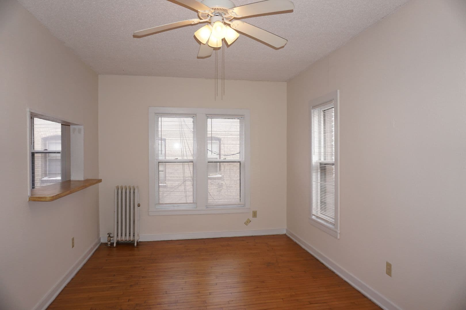 Minneapolis Apartment: 22 Oak Grove Street
