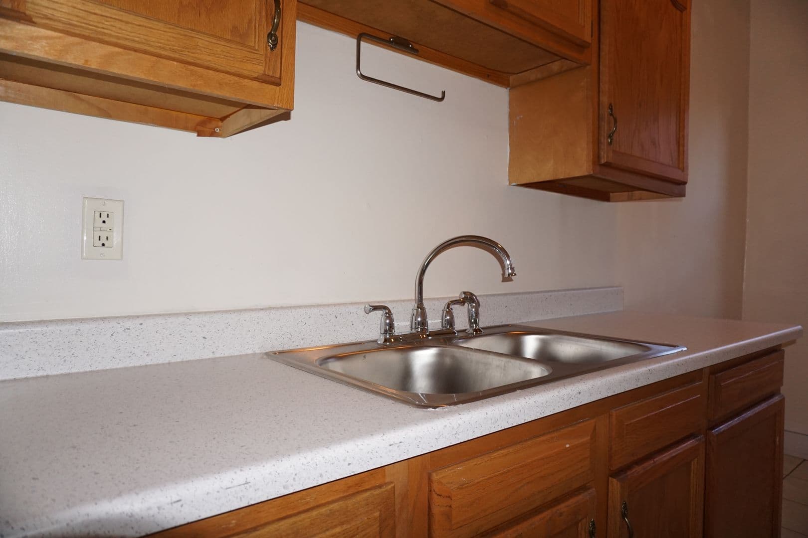 Minneapolis Apartment: 1530 LaSalle Avenue