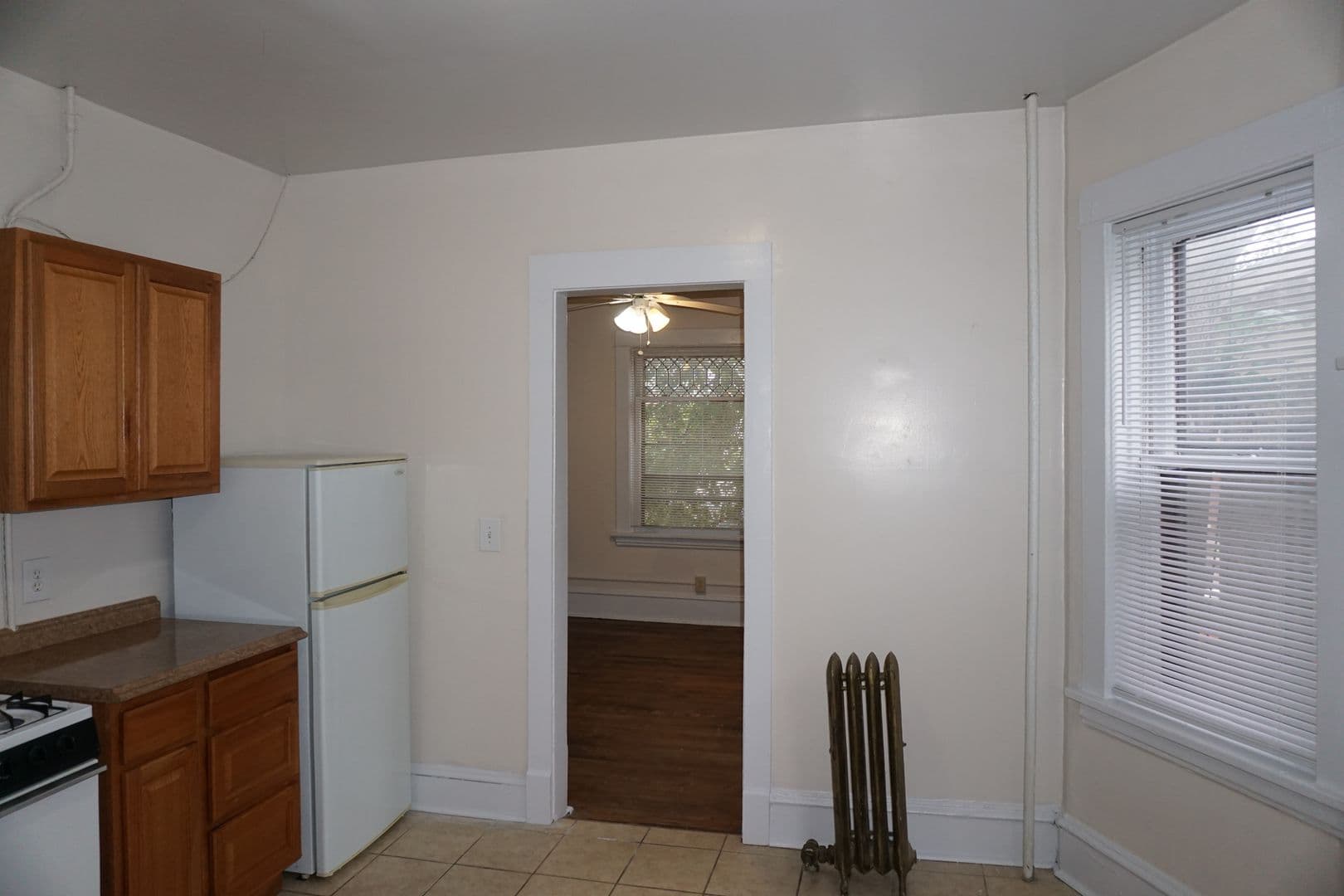 Minneapolis Apartment: 1915 First Avenue South