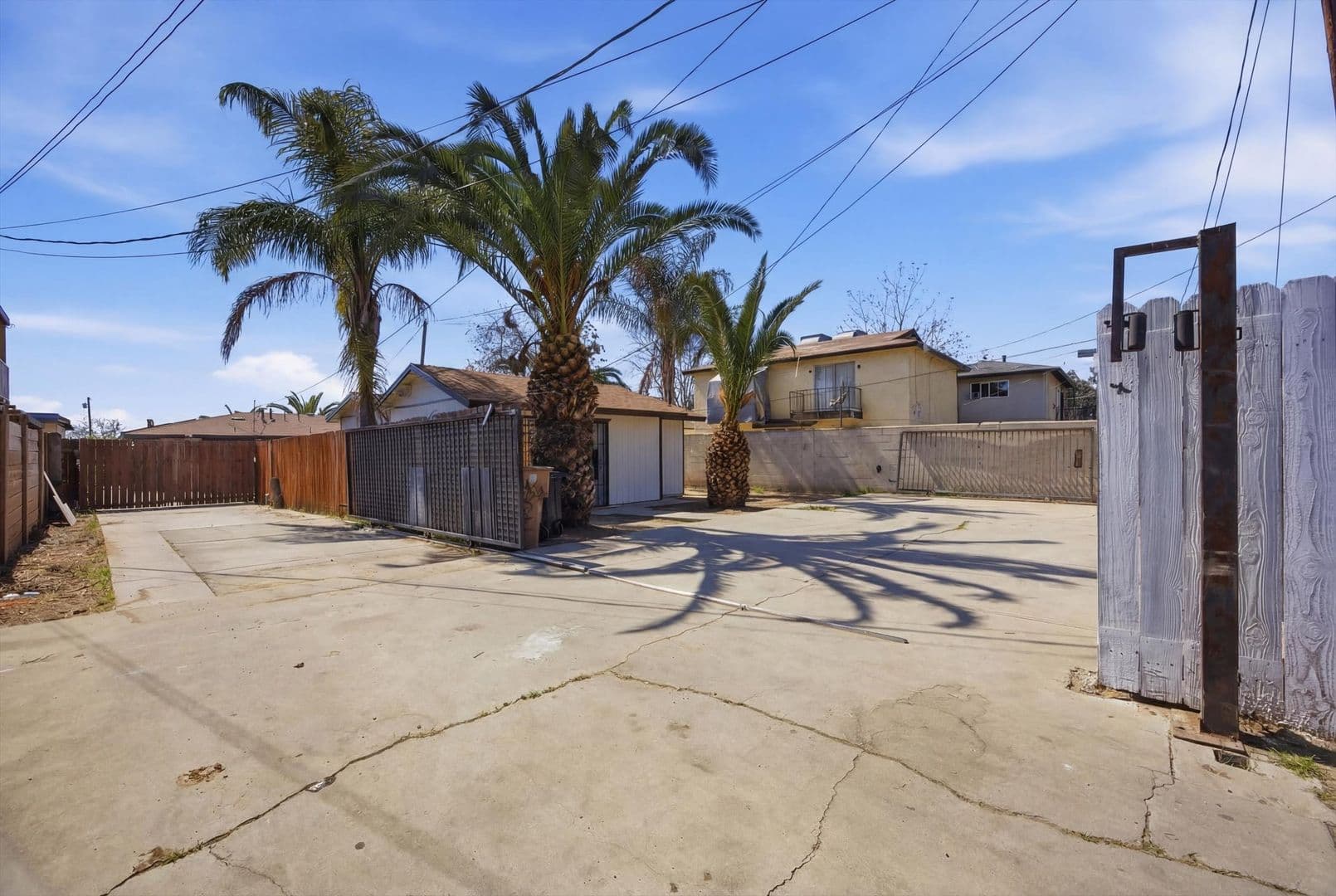 Bakersfield Multiplex: 314 Monterey Street  - 314 Monterey Street - Studio