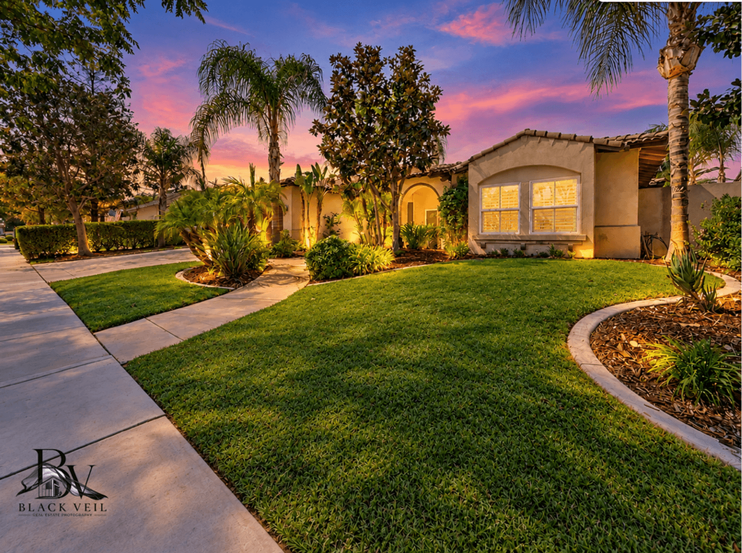 Bakersfield House: 309 Stone Cross Drive