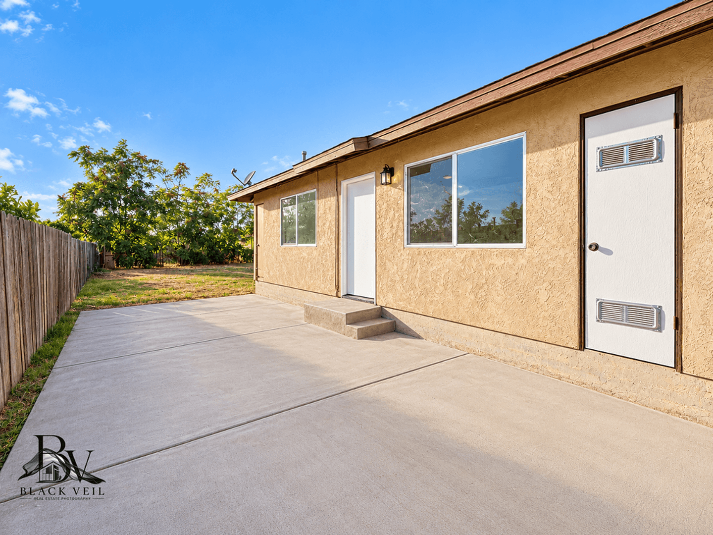 Bakersfield Apartment: 540 Hill Street