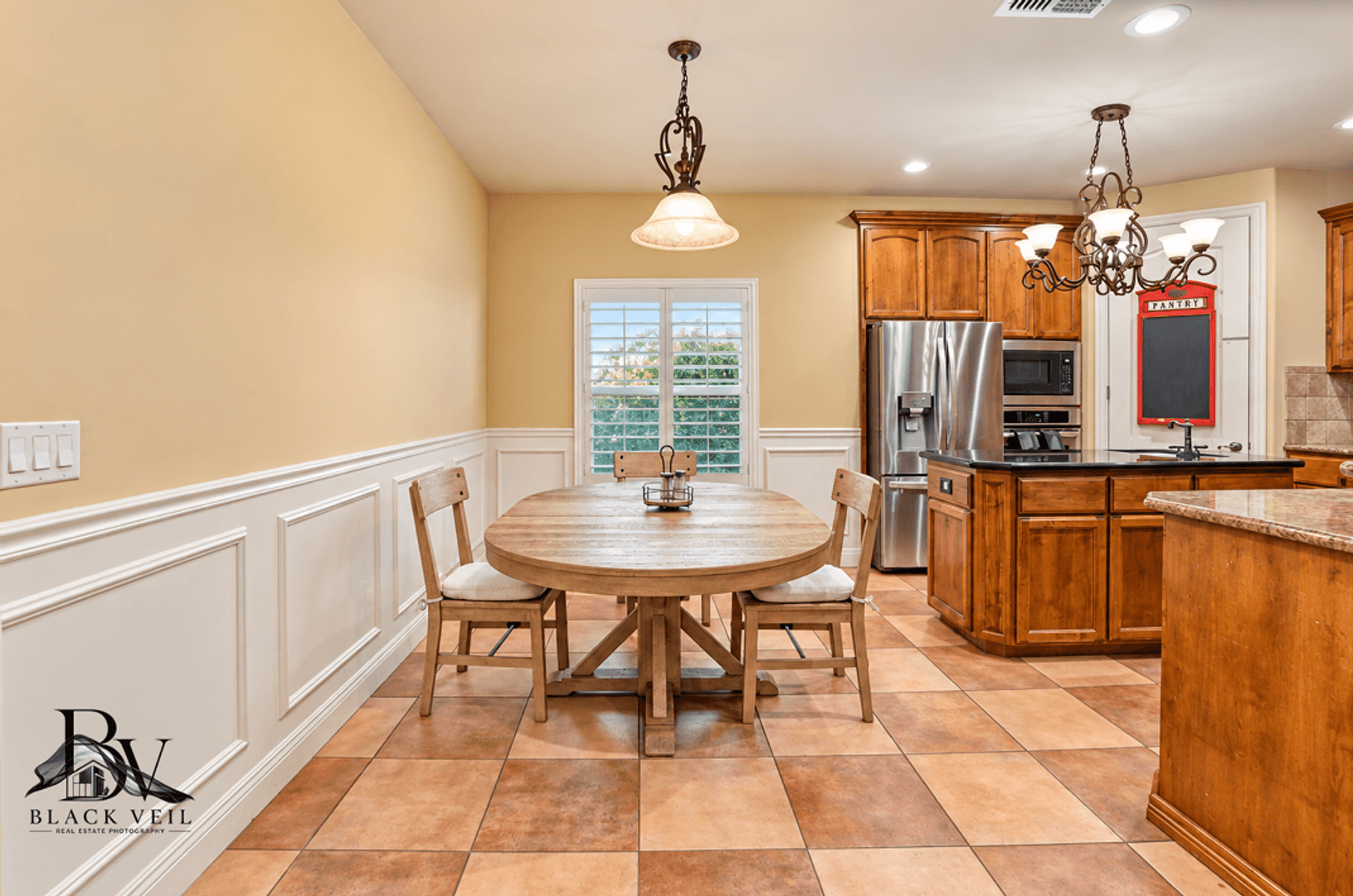 Bakersfield House: 309 Stone Cross Drive