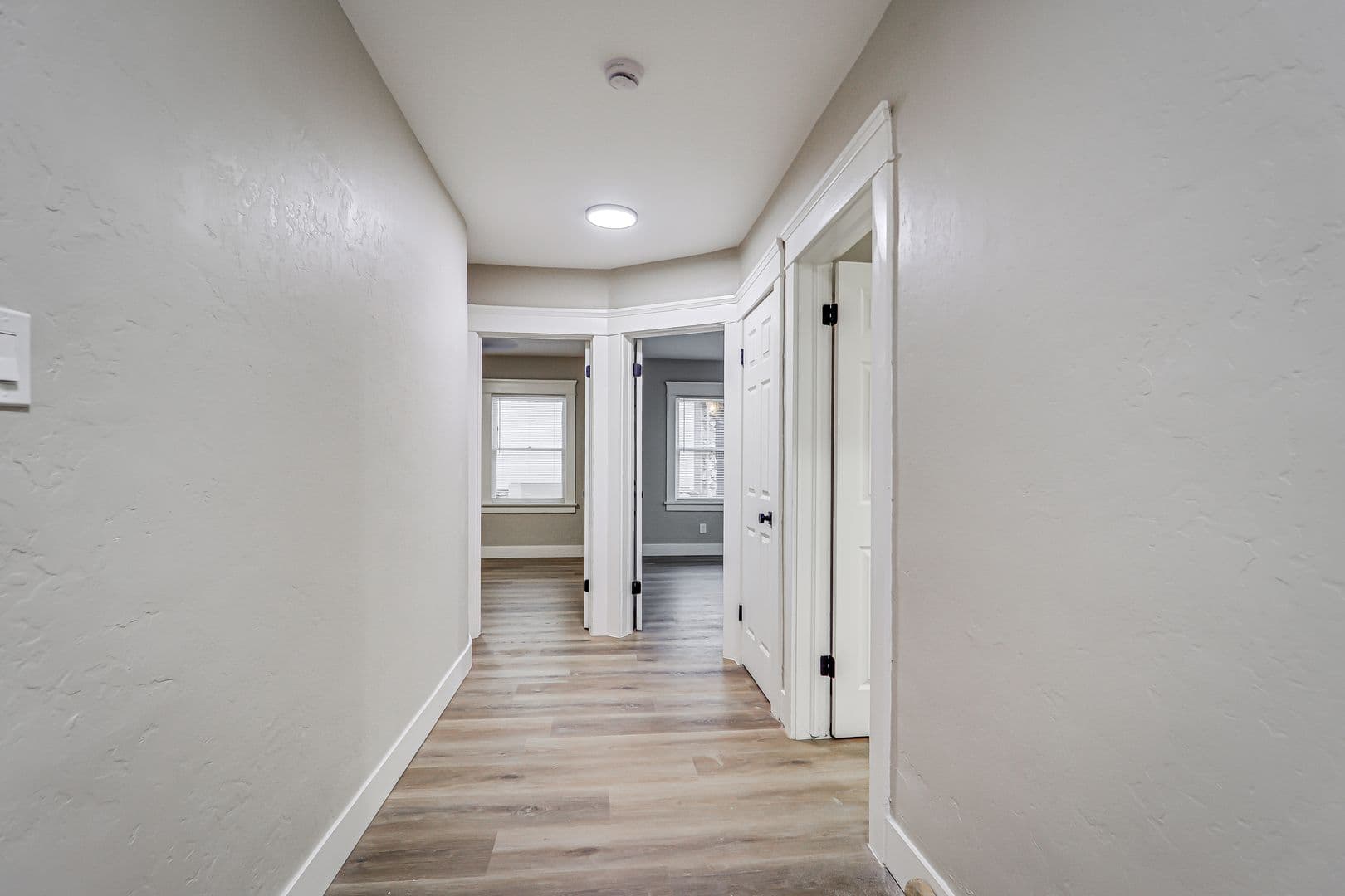 Bakersfield Apartment: 2106 E St - 2106 E St #A