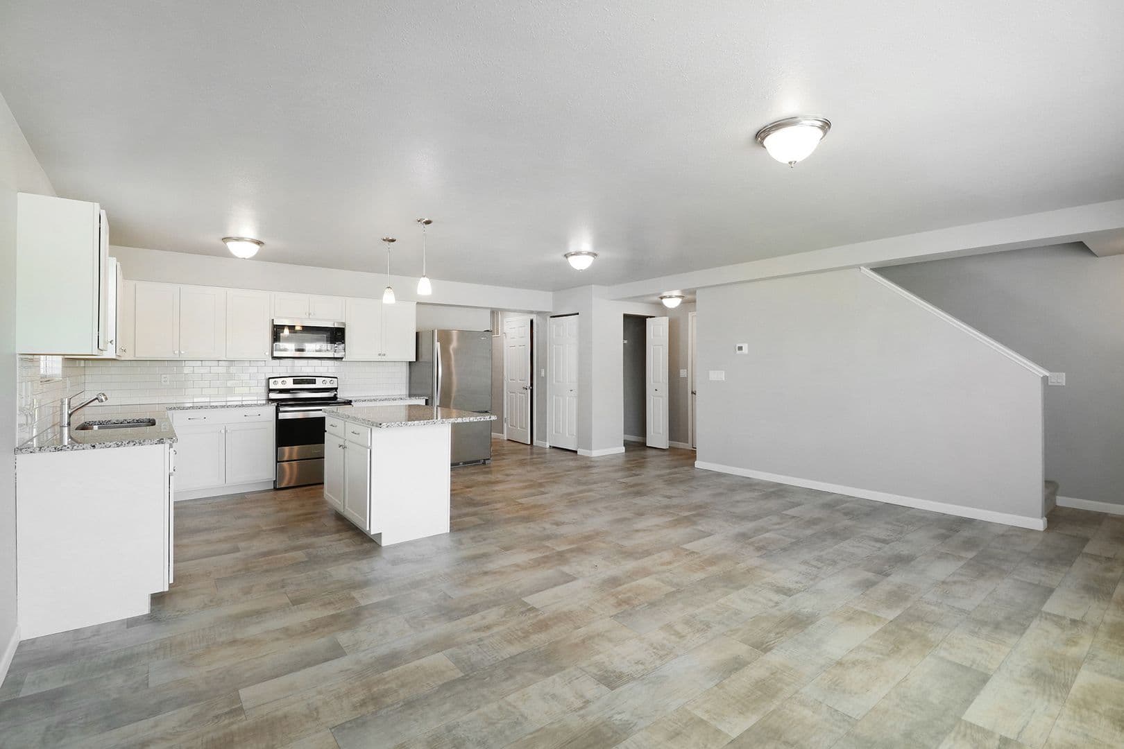 Plymouth House: 1265 Solomon Court