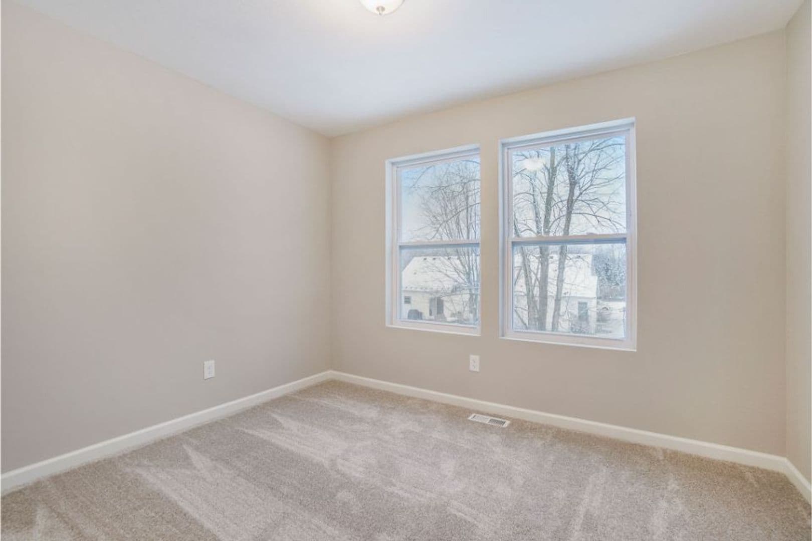 Bristol House: 54142 Angeline Drive