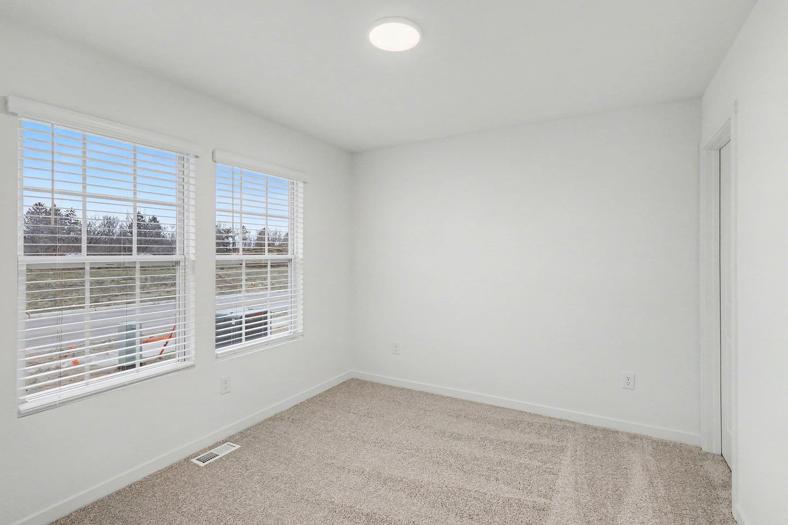 Lansing House: 6118 Aurelius Road