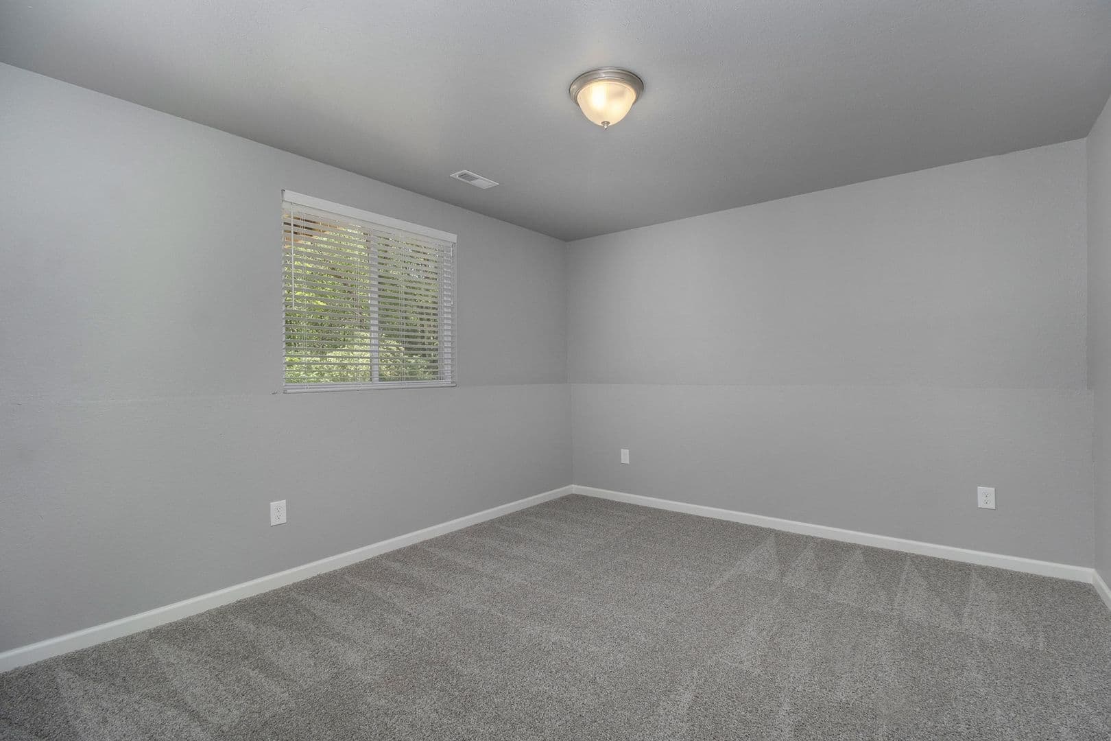 Portage House: 5659 Claremount Street