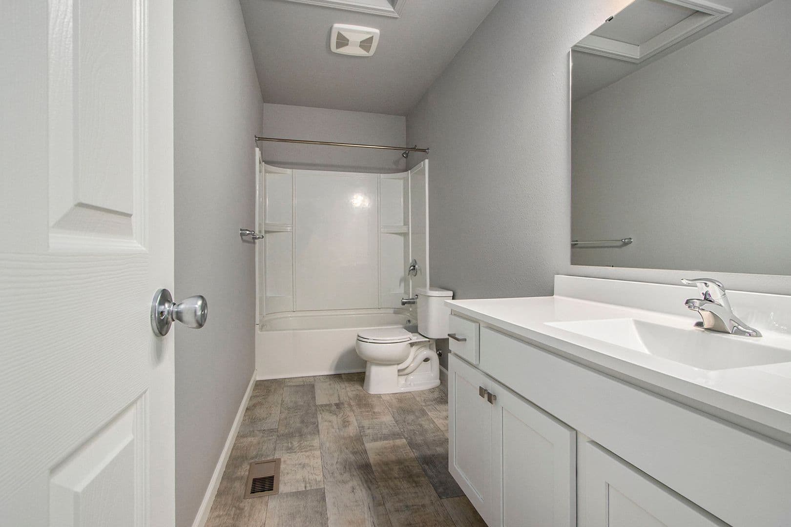 Benton Harbor House: 1658 Carolyn Drive