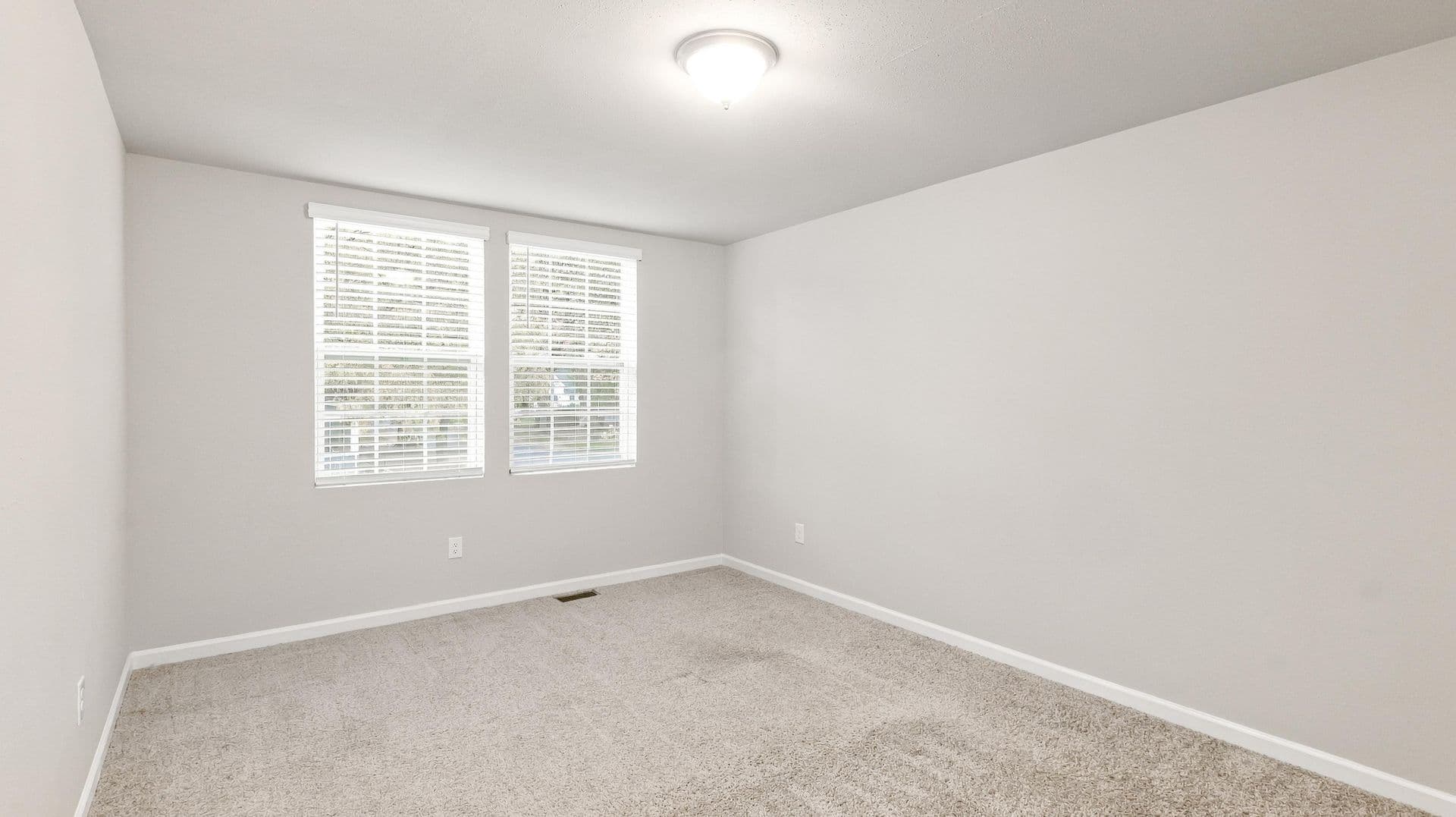 Three Rivers House: 1616 Roosevelt Court