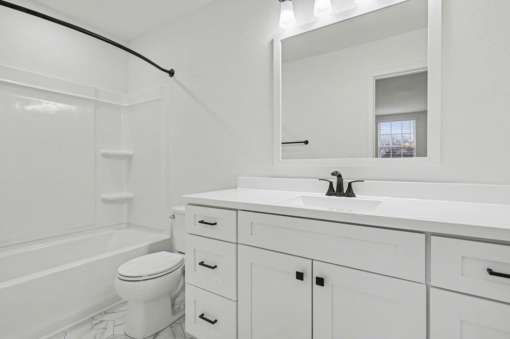 Lansing House: 6118 Aurelius Road
