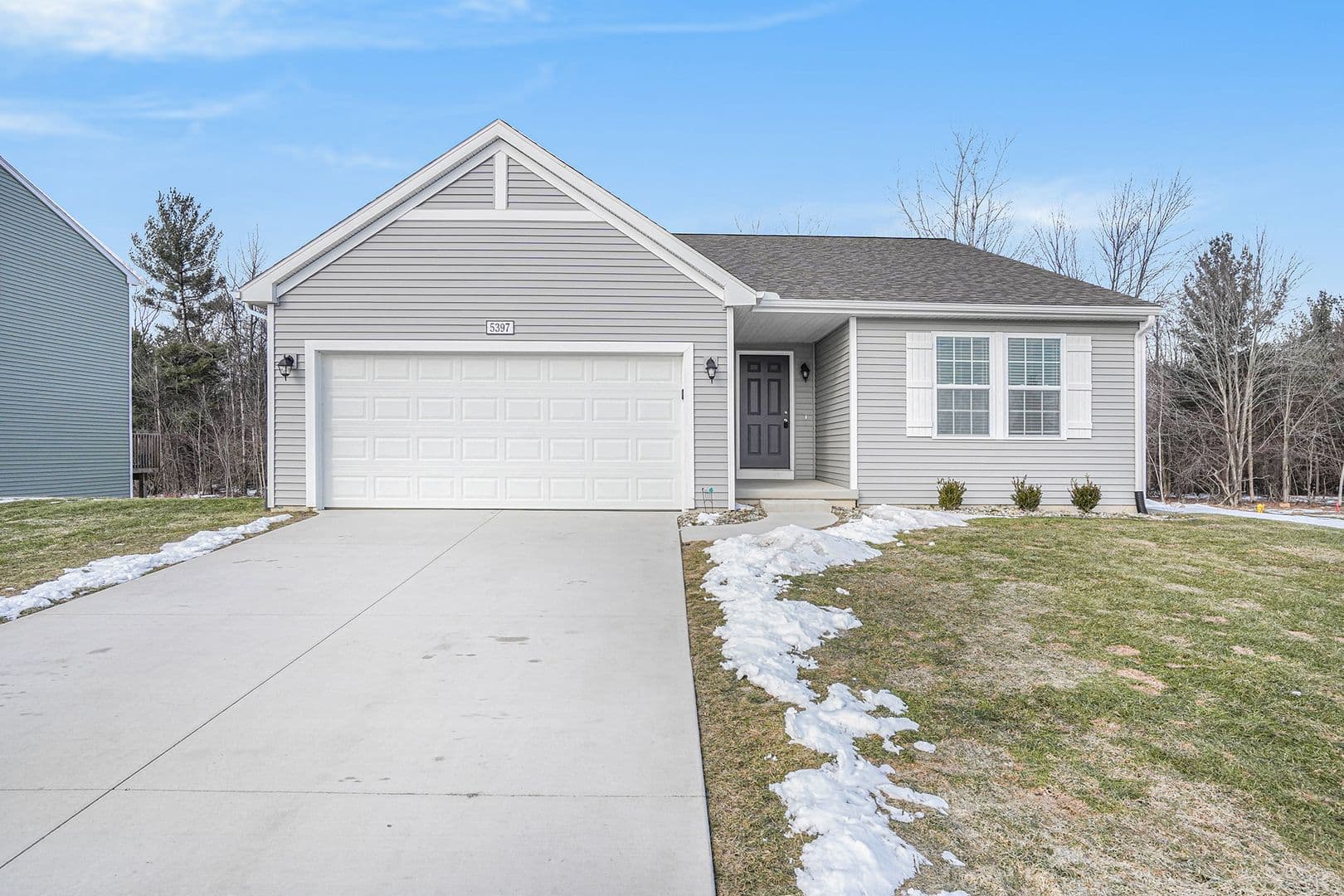 Wyoming House: 5397 Eagle Glen Avenue SW