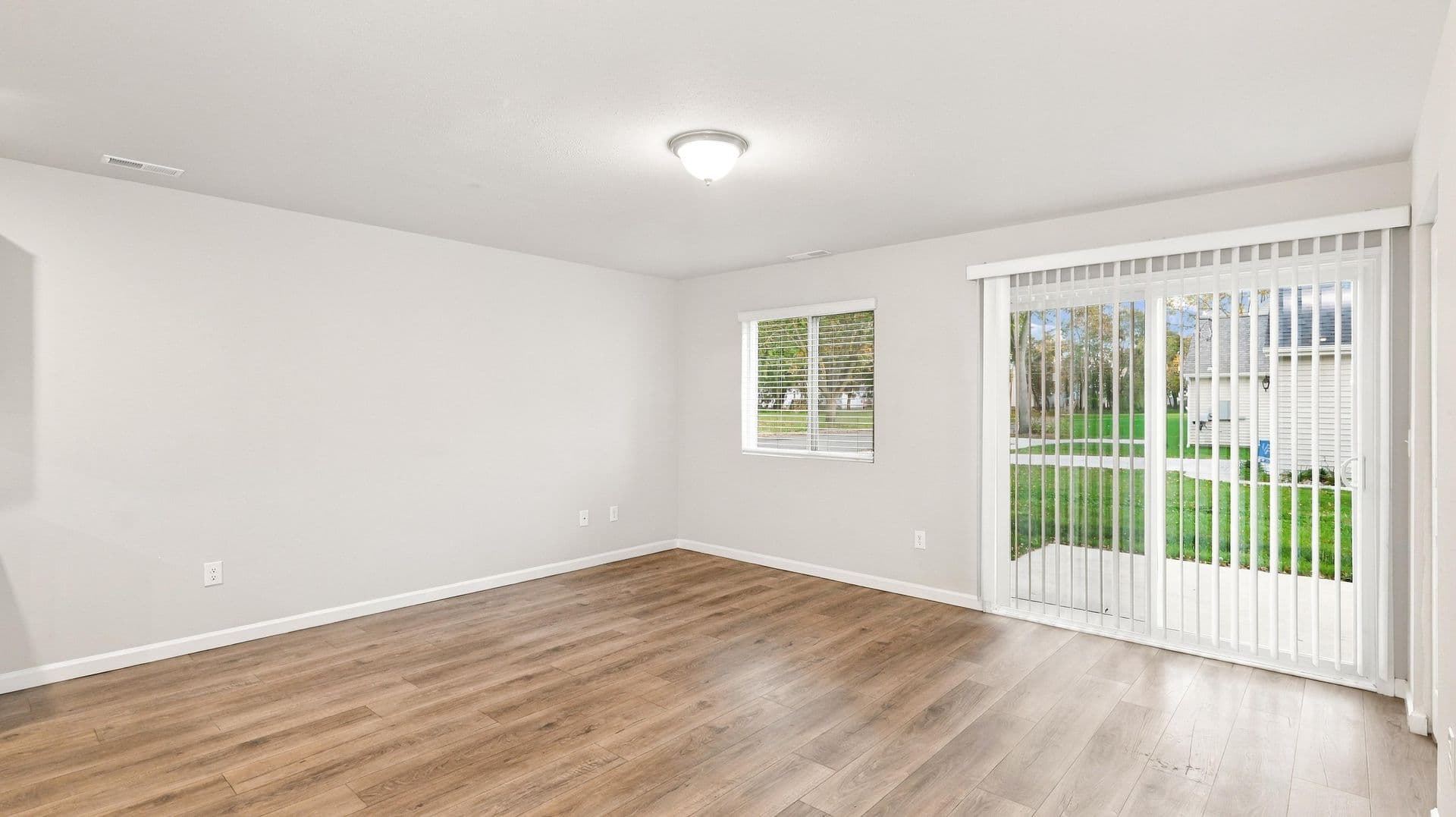 Three Rivers House: 1616 Roosevelt Court