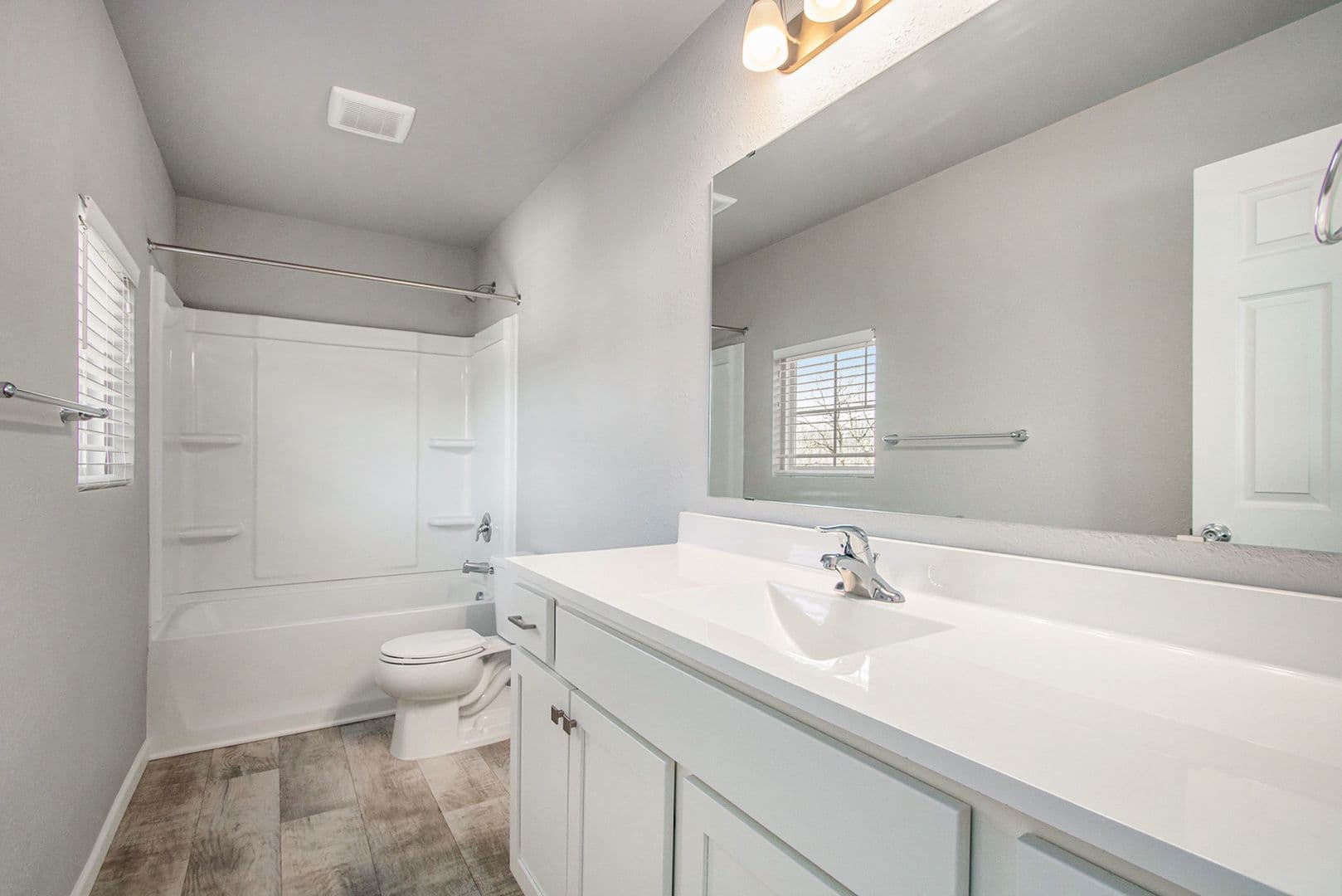 South Bend House: 6841 Jacktown Drive