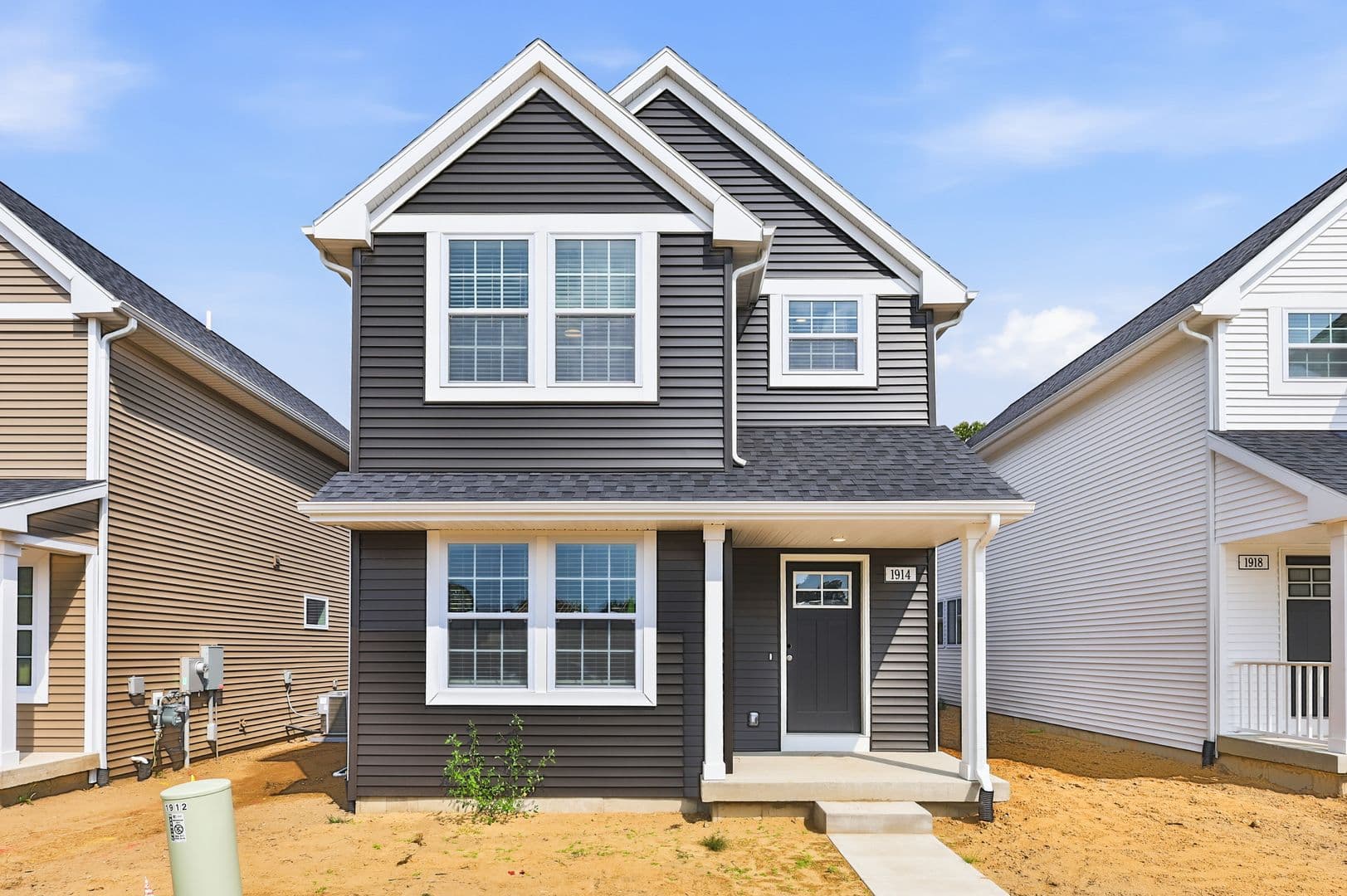 Lansing House: 6131 Tigris Avenue