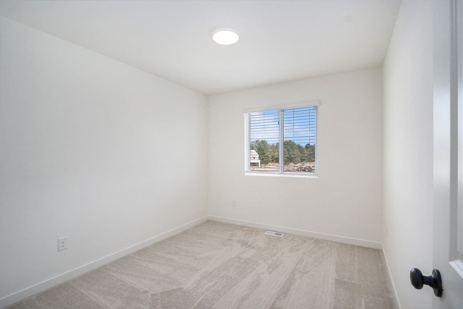 Lansing House: 6122 Aurelius Road