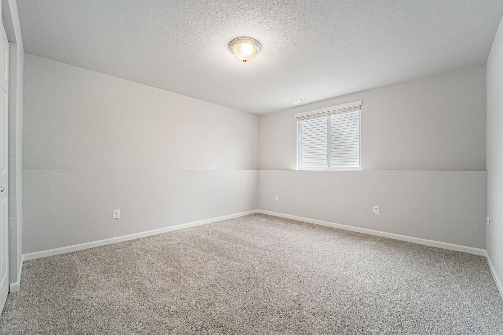 Elkhart House: 1610 Osolo Road
