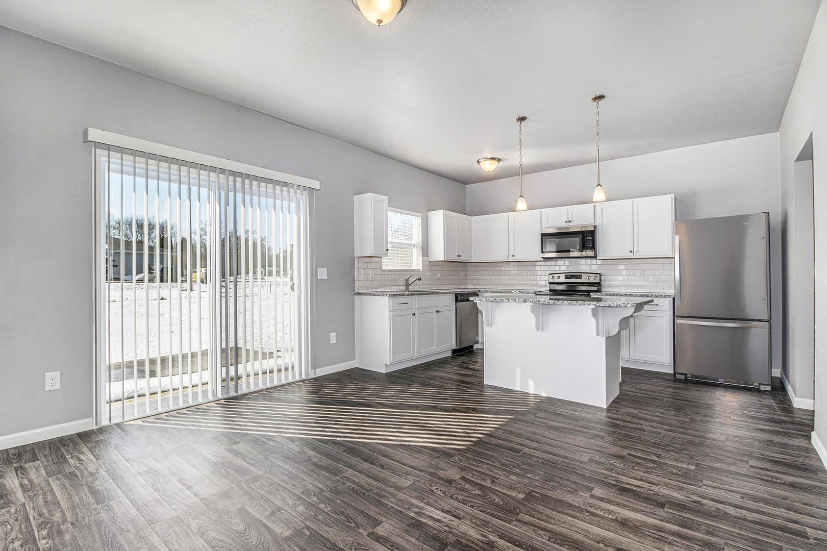 Portage House: 1820 Bluff Ridge Court