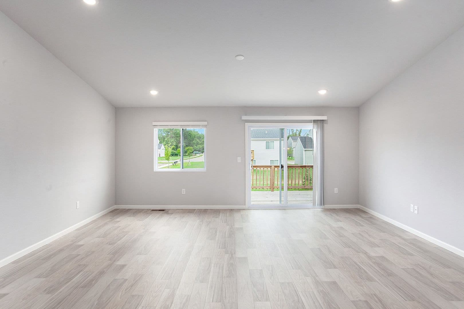 Watervliet House: 485 River Oak Drive