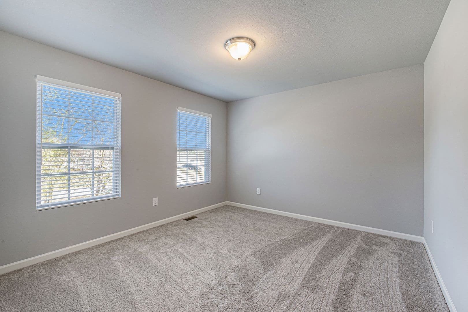 Portage House: 7194 Heartwood Court