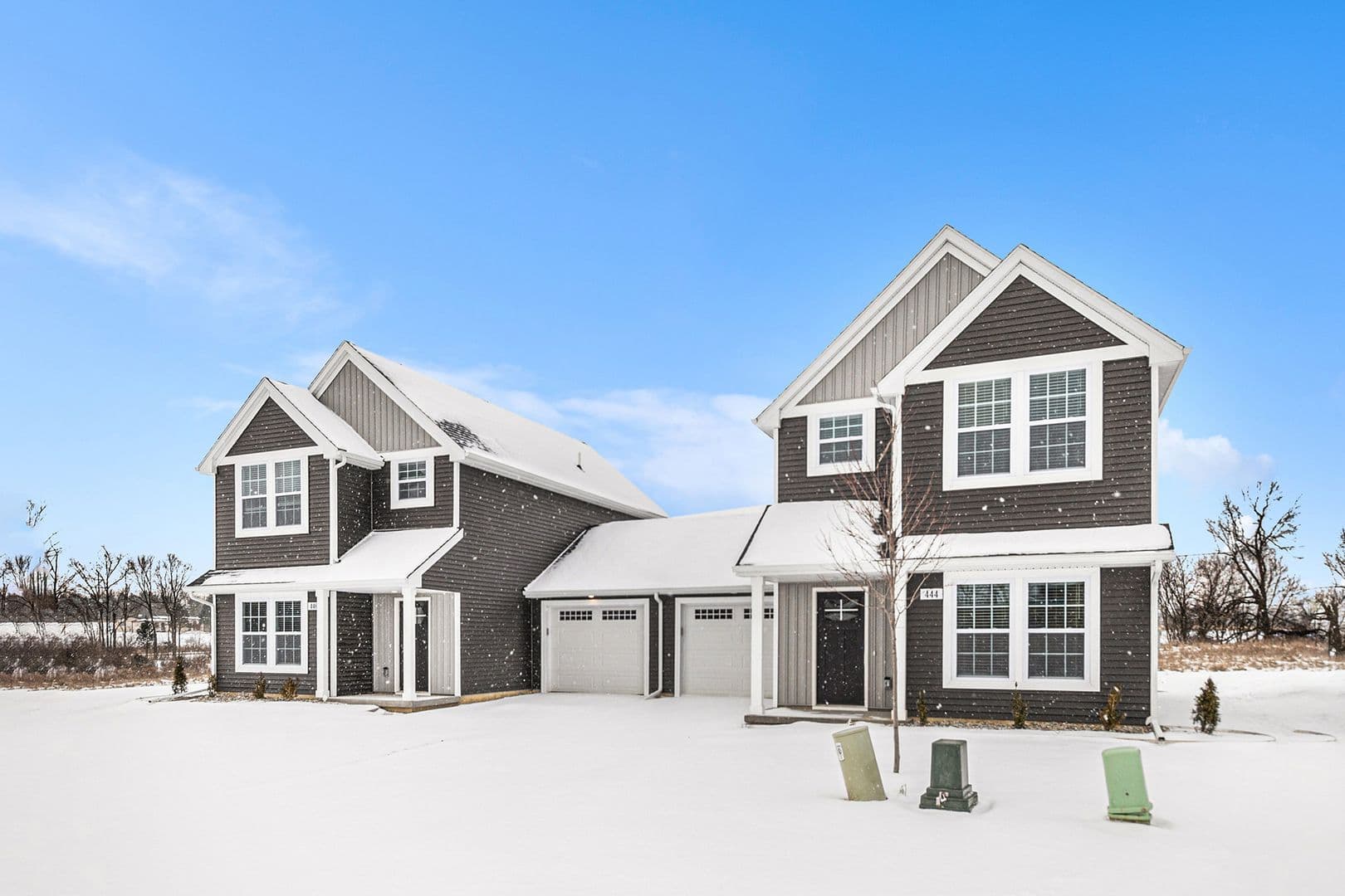 Lansing House: 6128 Tigris Avenue