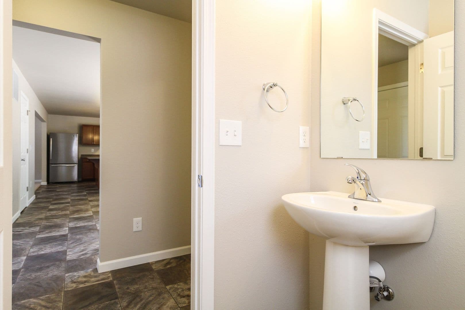 Springfield House: 507 Avalon Court