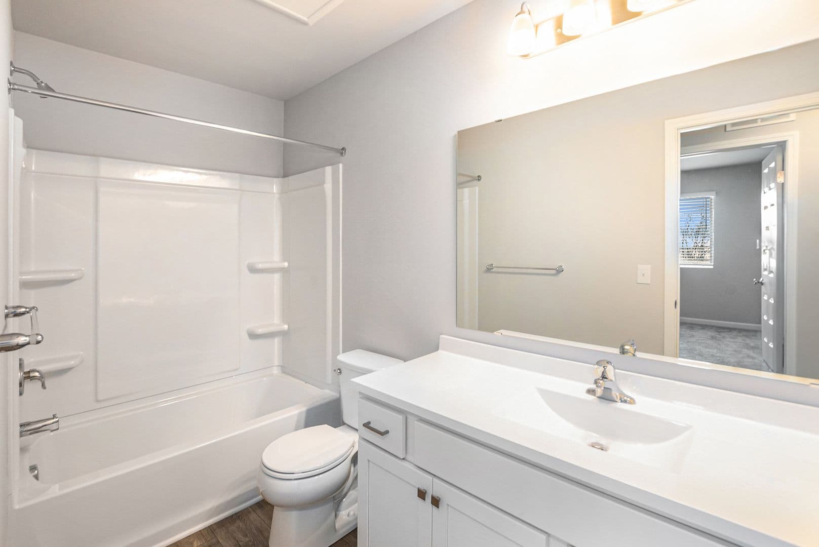 Lansing House: 6128 Tigris Avenue