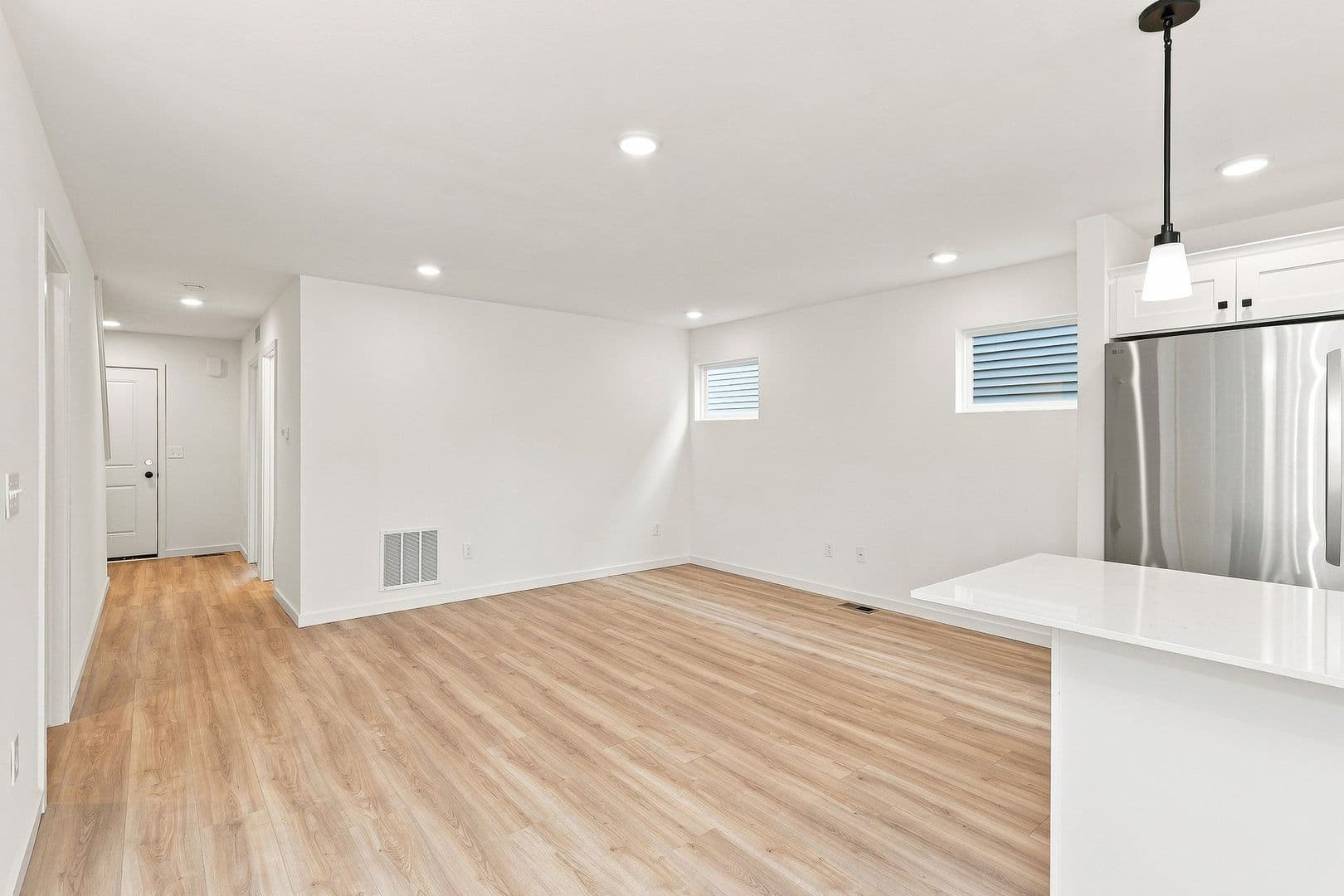 Lansing House: 6130 Aurelius Road