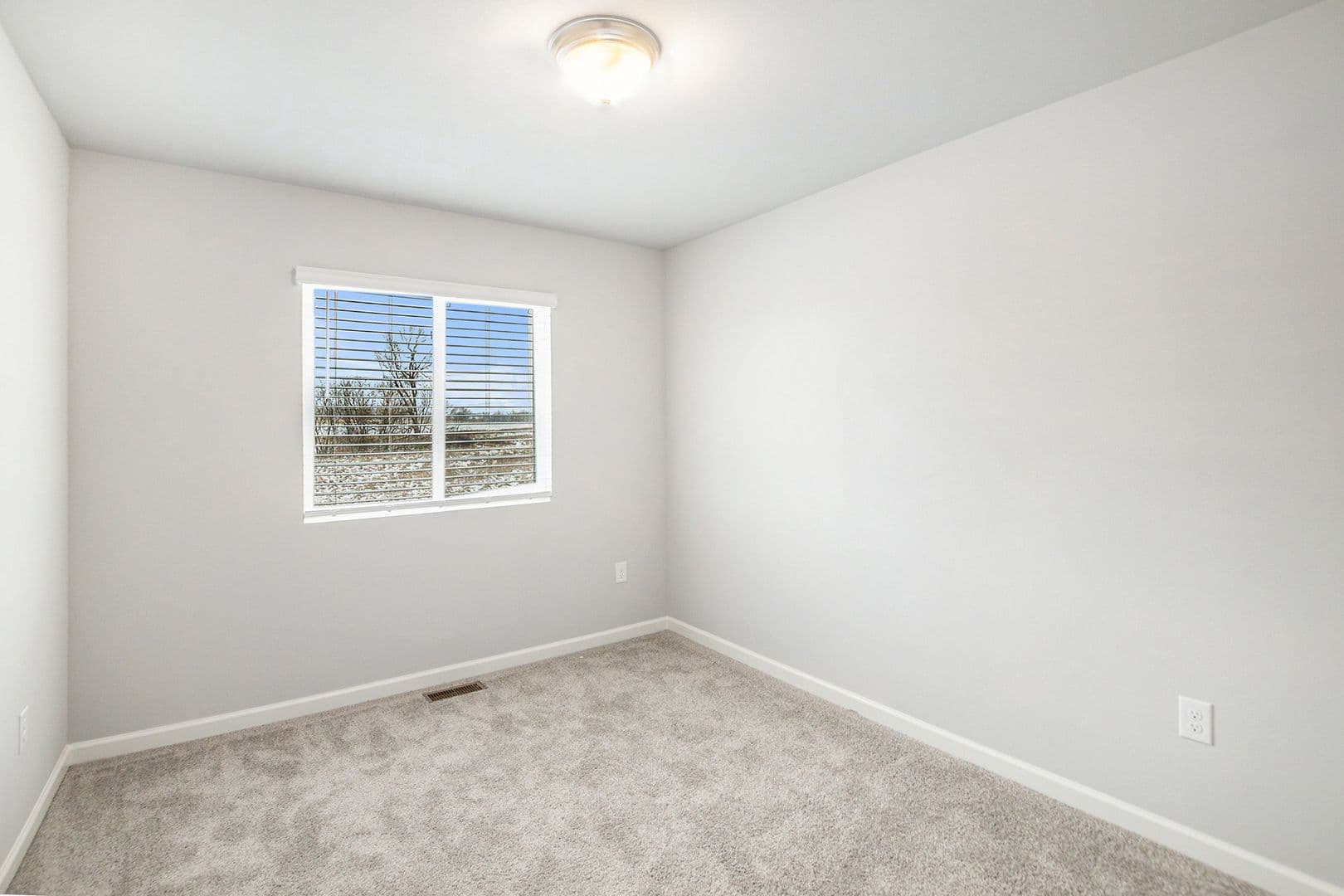 Lansing House: 6132 Tigris Avenue