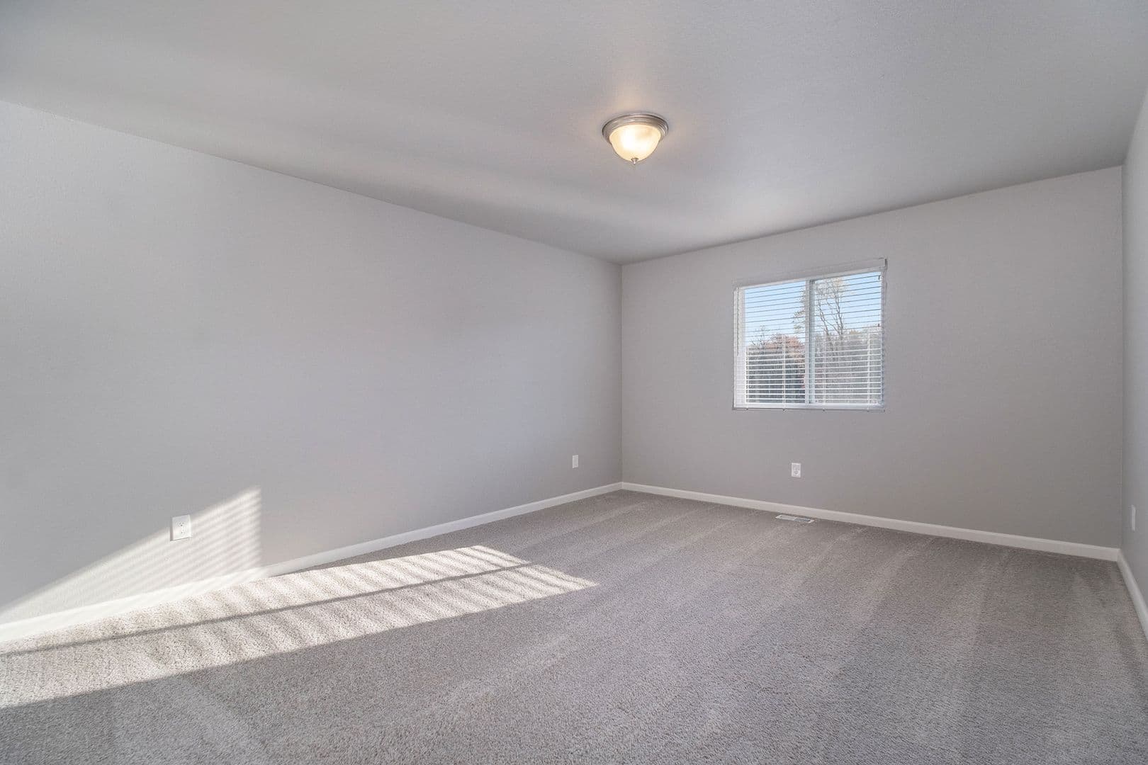 Concord House: 526 Aldrich Street