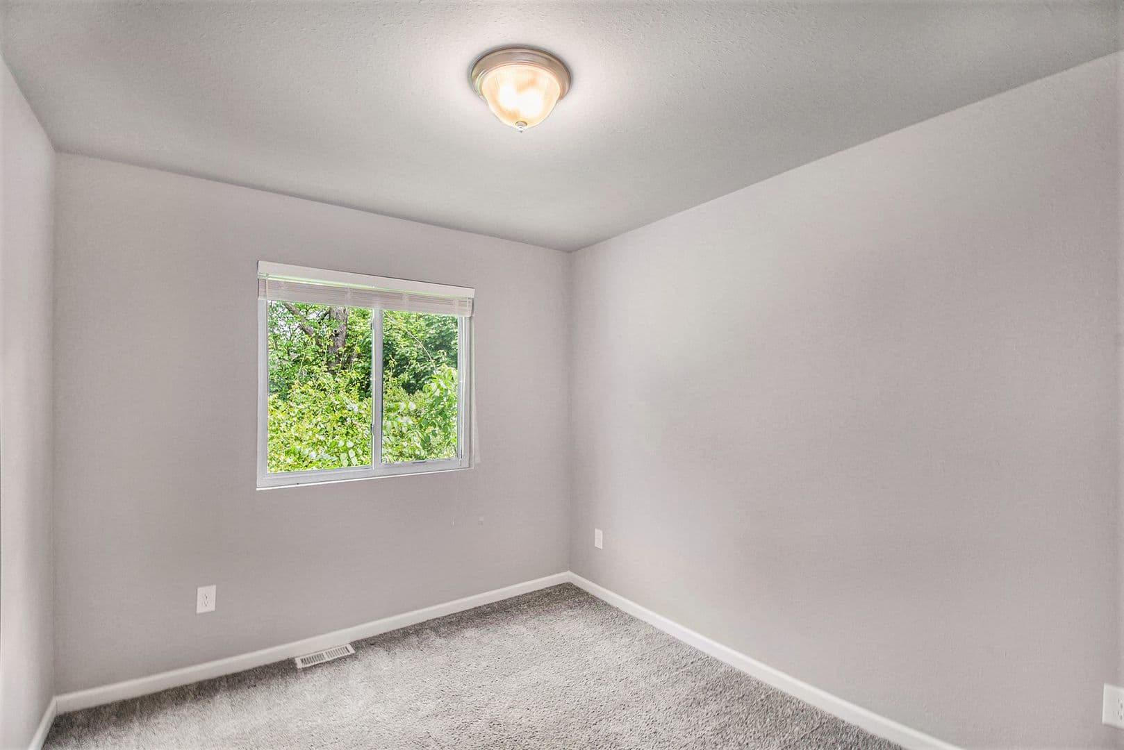 Lansing House: 218 Westmoreland Avenue