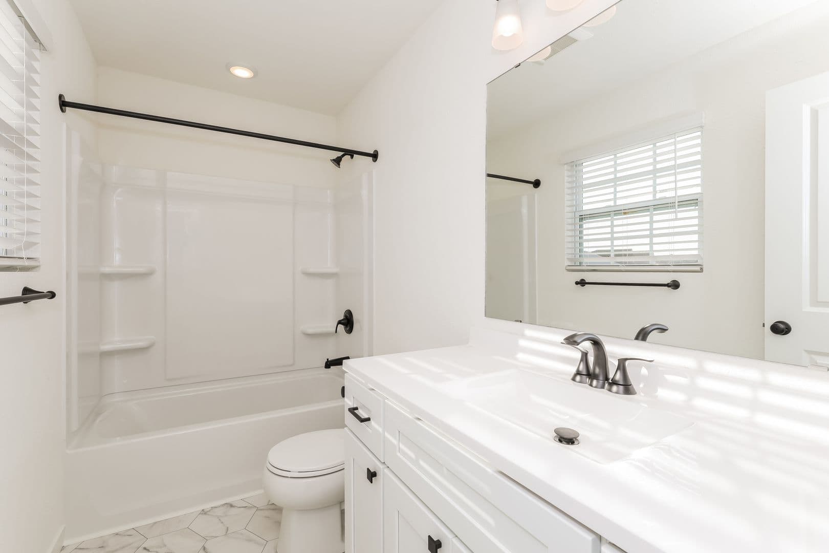 Clio House: 3139 Fox Run Court
