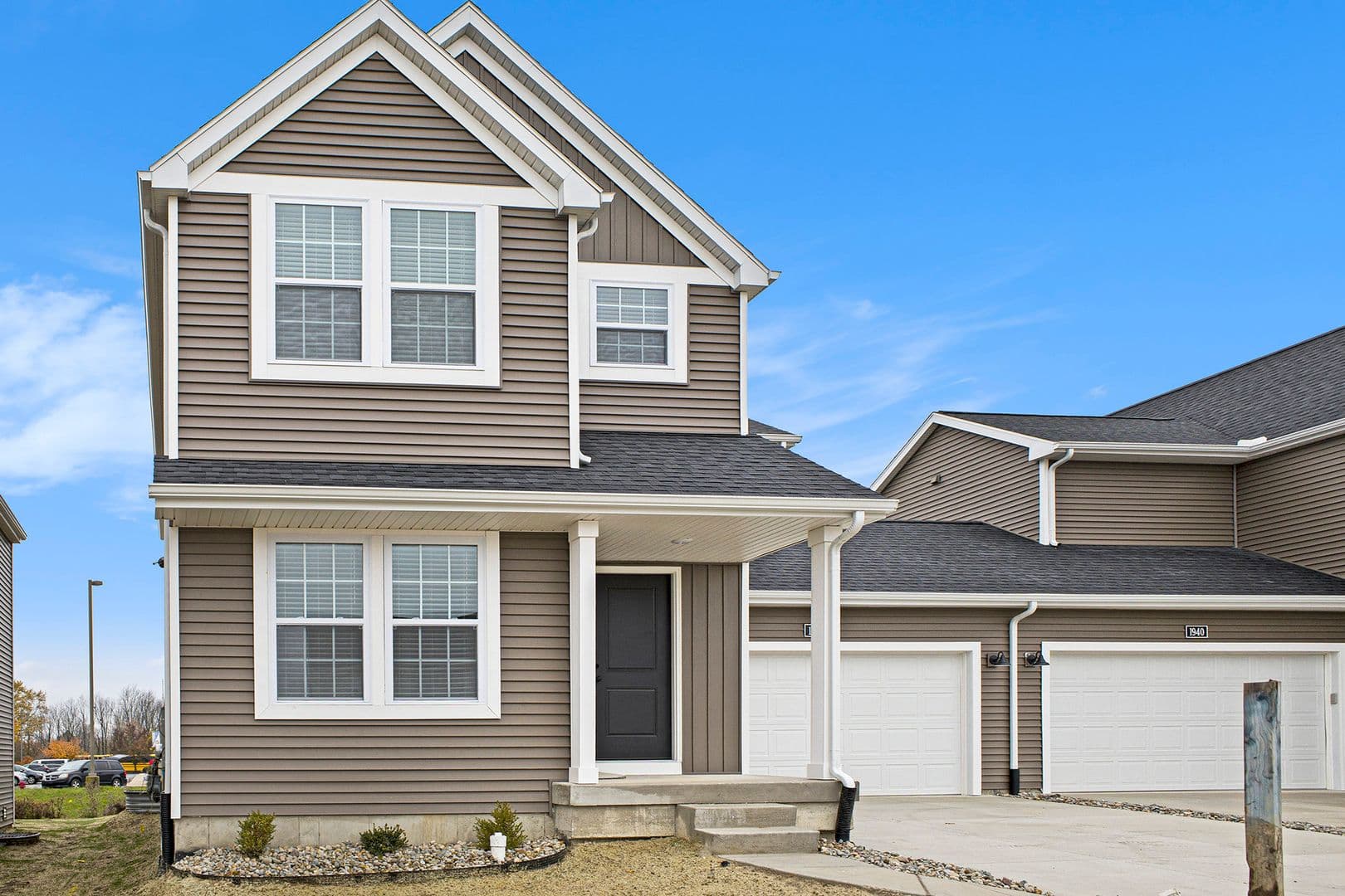 Lansing House: 6120 Tigris Avenue